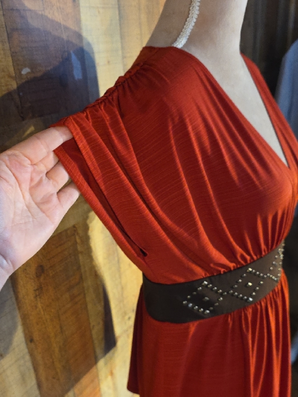 AB Studio Brick Orange V‑Neck Ruched Waist Tunic Top - Picture 7 of 9